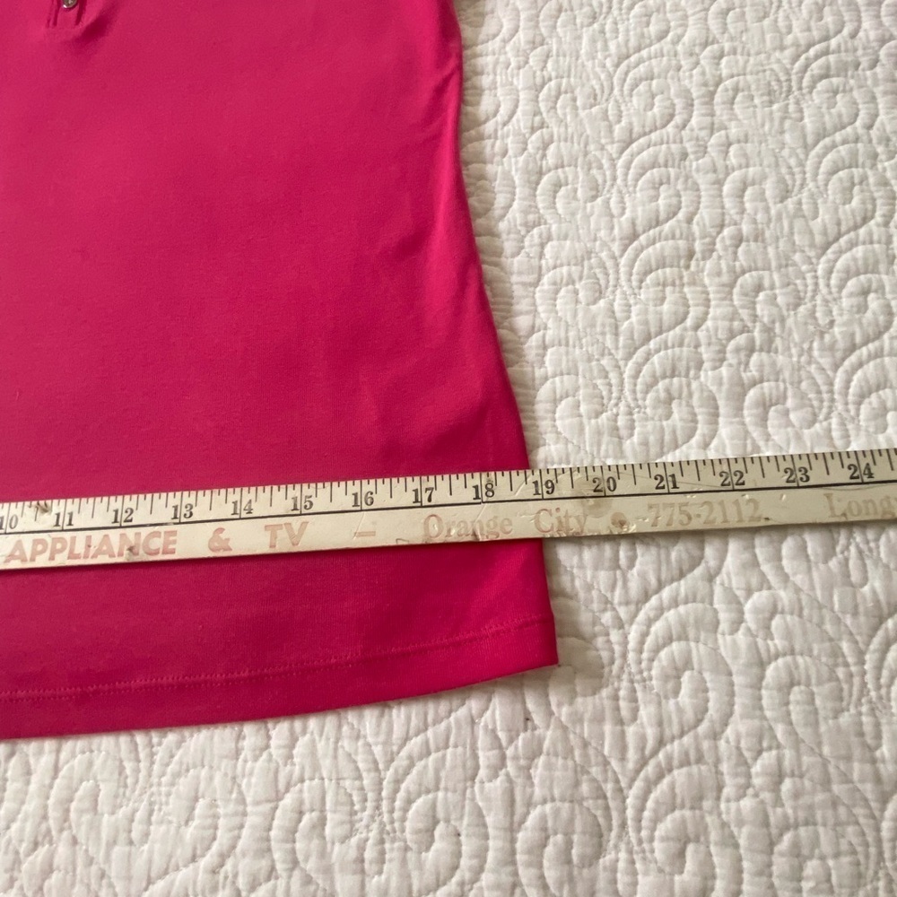 Karen Scott NWT Henley Short Sleeve Top Hot Pink Silver Buttons Size PM - Picture 11 of 12